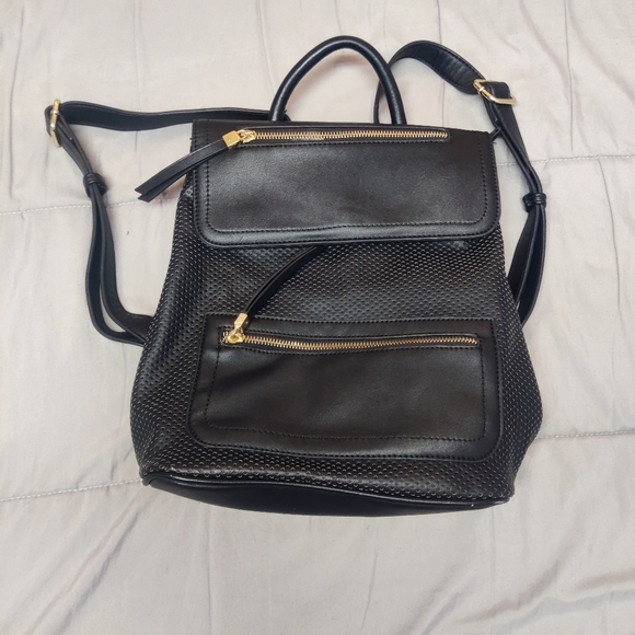 Girlish Black Leather Bag - Picture 7 of 7